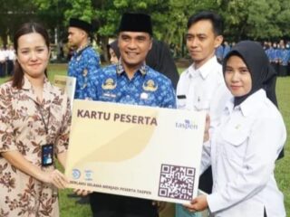 552 PPPK Bangkalan Terima SK, Bupati: Pegawai Harus Jadi Pelayan Masyarakat