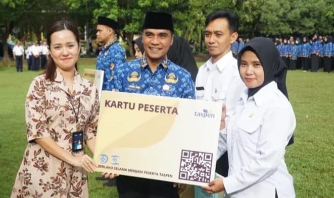552 PPPK Bangkalan Terima SK, Bupati: Pegawai Harus Jadi Pelayan Masyarakat
