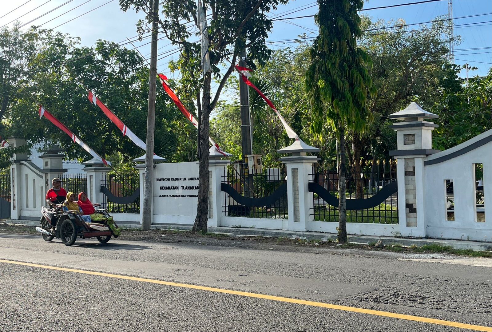 Telusuri Dugaan Pemotongan Bansos PKH Pamekasan, Dinsos Jatim Turun ke Tlanakan