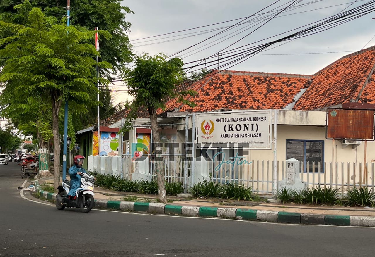 Ambil Formulir, Haji Faruk Nyatakan Nyalon Ketua KONI Pamekasan