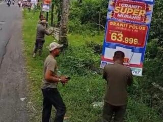 Reklame Liar Menjamur, Satpol PP Bangkalan Turun Tangan Bongkar Ratusan Banner dan Spanduk Tak Berizin