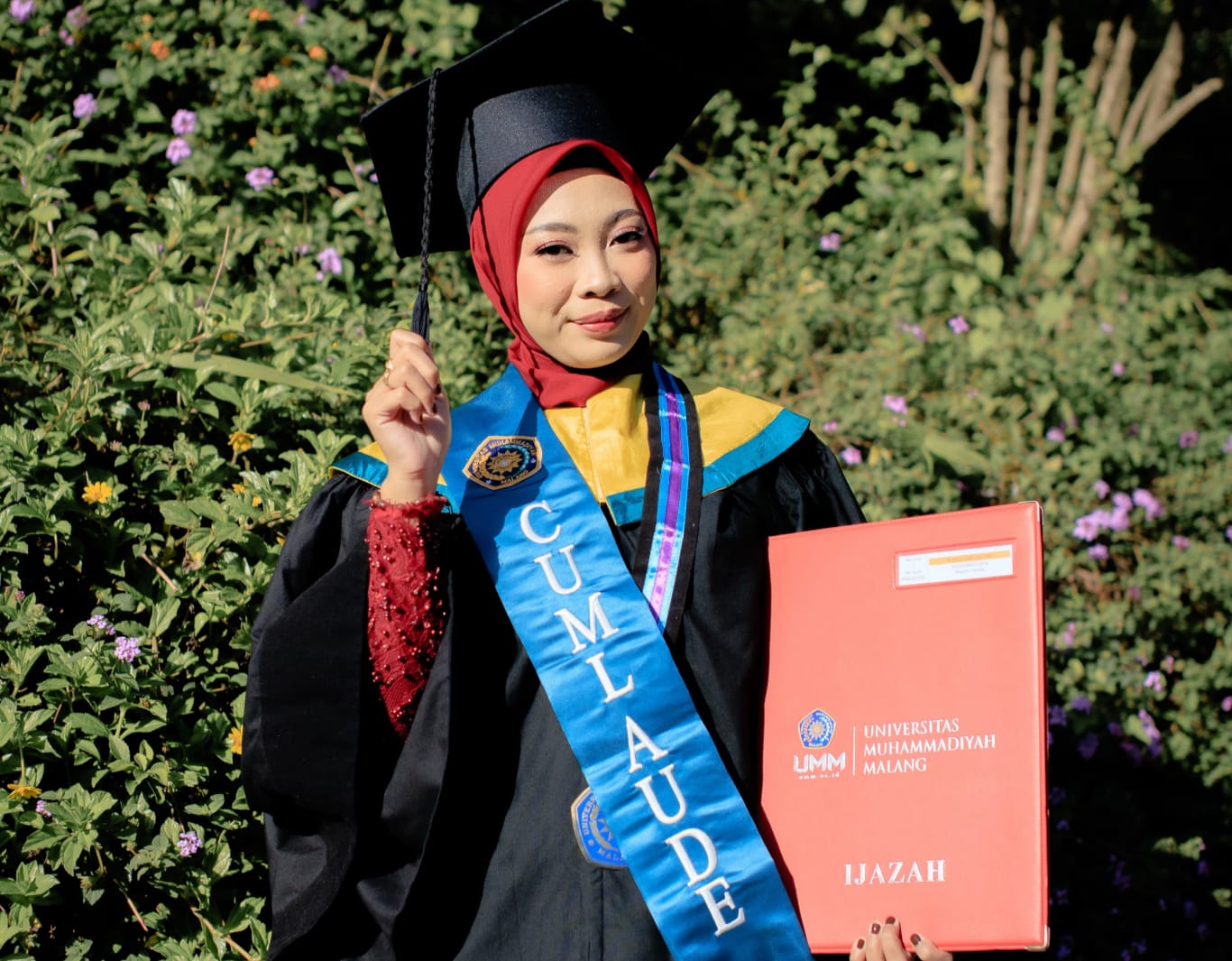 Ulfatul Muslimah, Anak Petani Payudan Berbekal Hafidzah Qur'an Taklukkan Mimpi Magister Psikologi UM Malang