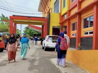 PN Pamekasan Vonis Oknum PPPK RSUD Mohammad Noer Lakukan Perzinahan di Ruang Poli Anak