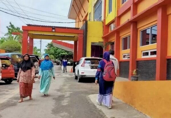 PN Pamekasan Vonis Oknum PPPK RSUD Mohammad Noer Lakukan Perzinahan di Ruang Poli Anak