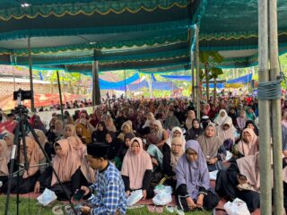 Peringati Isra Mikraj, Majelis Salawat Nariyah 4444 Sumenep Adakan Pengajian