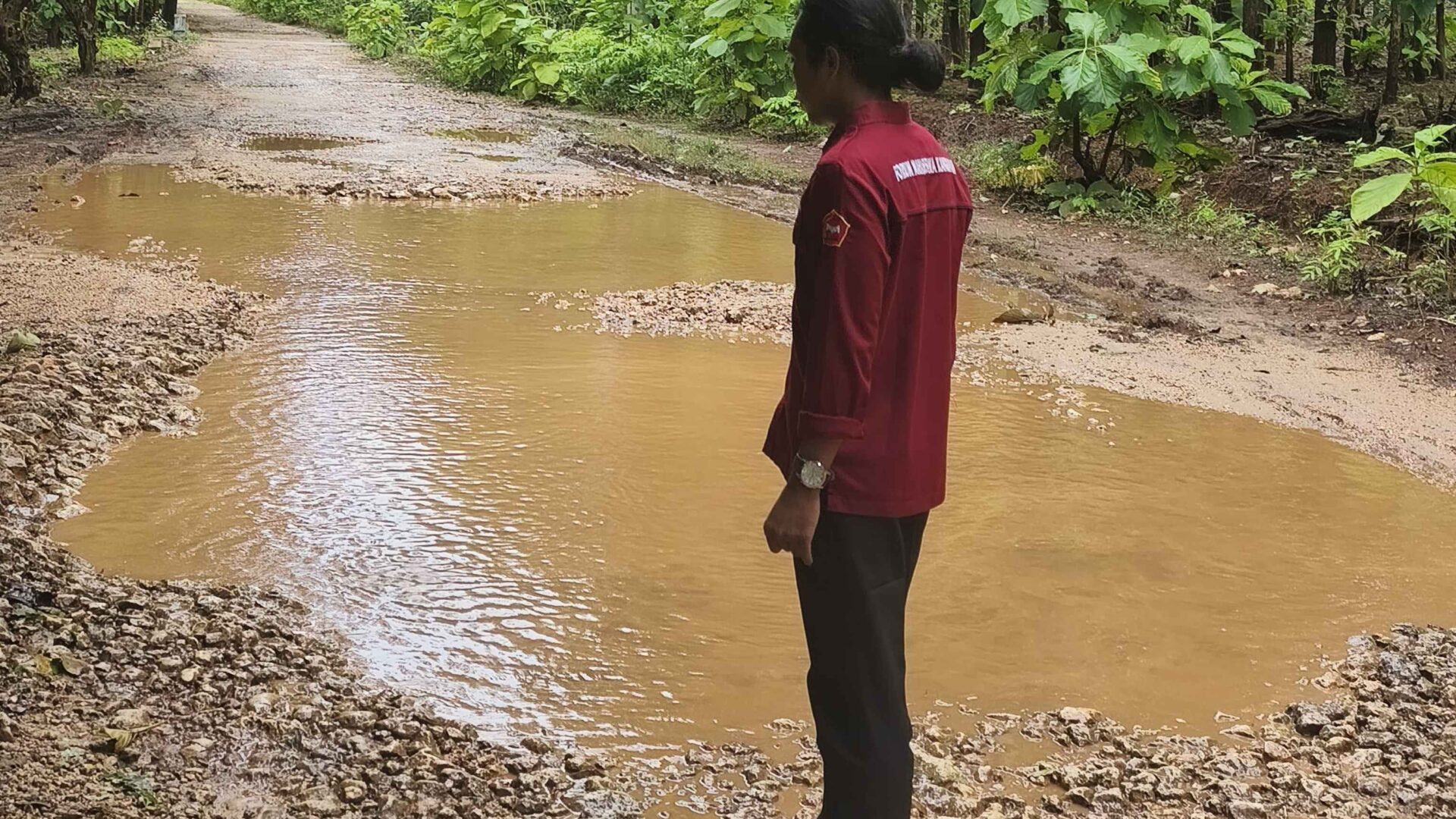 Jalur Utama Kangean Rusak Berat, Formaka Tagih Janji Bupati Sumenep