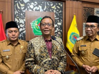 Isi Orasi Kebangsaan di Pamekasan, Prof Mahfud: KUHP Baru, Demo Tak Perlu Izin