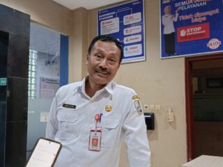 Ironi SDN Batuporo Timur 1: Dapodik Masuk Negeri, Siswa di MI, Guru Putar Dangdut, Makan Gratis Dibagi di Jalan