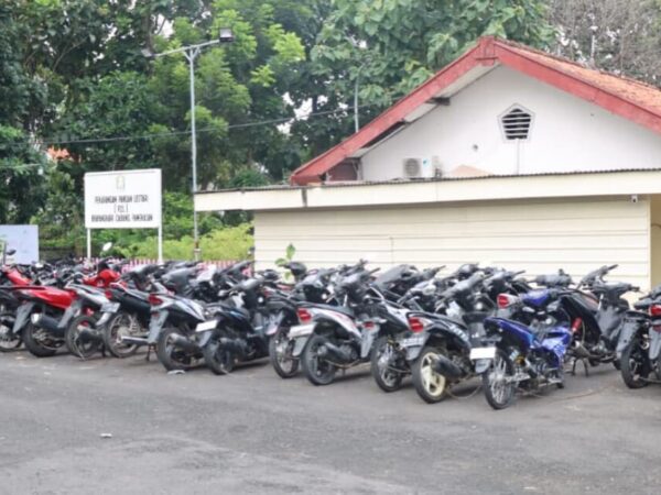 Polres Pamekasan Bagikan 62 Unit Sepeda Motor, Ini Syaratnya!