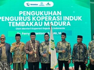 Pertama di Indonesia, Menkop RI Resmikan Koperasi Tembakau Pamekasan