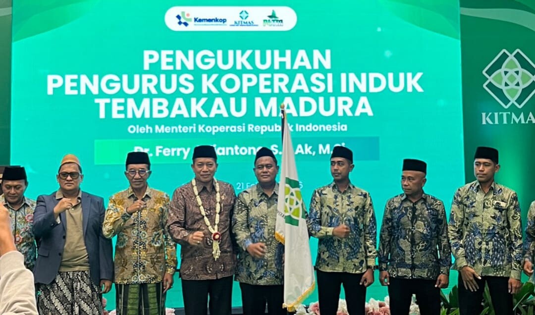 Pertama di Indonesia, Menkop RI Resmikan Koperasi Tembakau Pamekasan