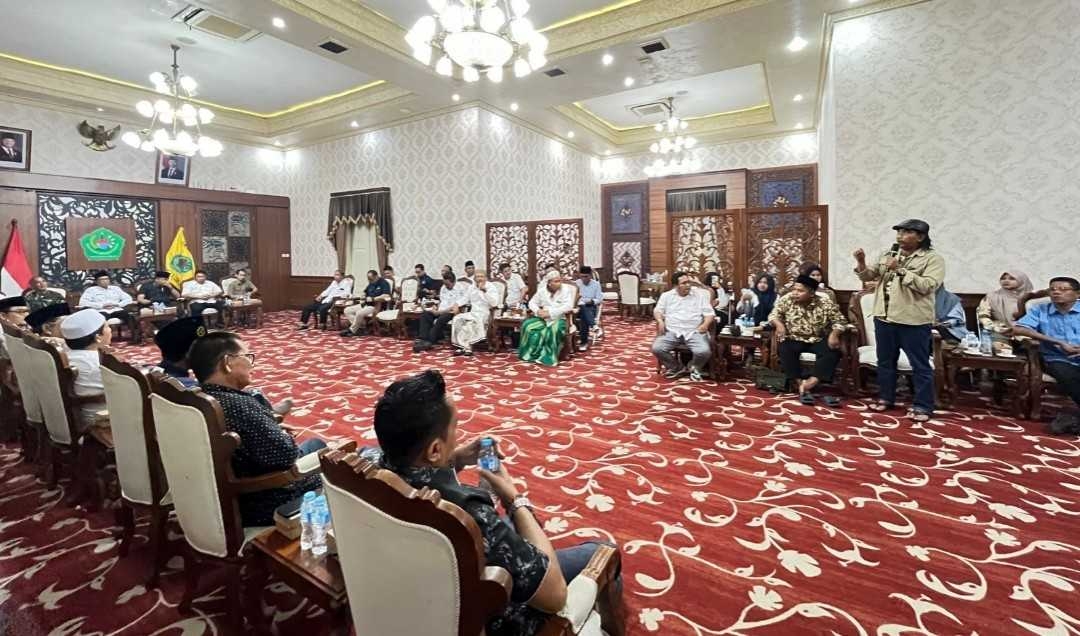 Bidik SKM Golongan III, Pengusaha Tembakau Lokal Pamekasan Bertemu di Pendopo