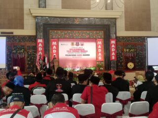 Bamus Madura Madas Resmi Dibentuk, Emil Dardak Tekankan Investasi Harus Aman dari Gangguan