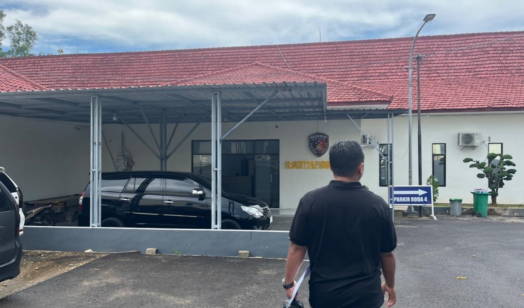 Catut Nama TNI, Pengusaha Muda Palengaan Pamekasan Menjadi Korban Penipuan Rp40 Juta