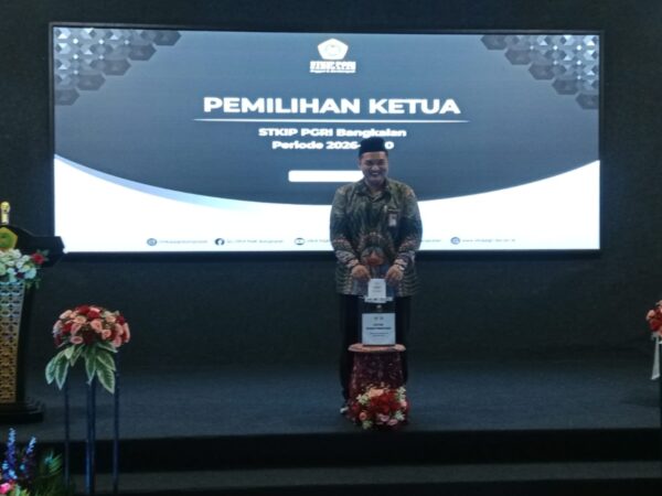 Lawan Kotak Kosong, Fajar Hidayatullah Kembali Pimpin STKIP PGRI Bangkalan Periode 2026–2030