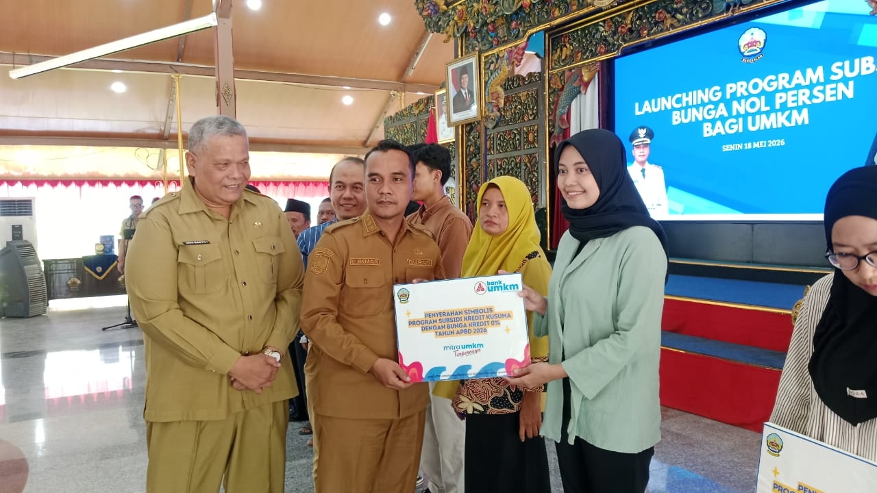 Bangkalan Gulirkan Kredit UMKM Bunga 0 Persen, Bupati Sebut Bisa Serap Ribuan Tenaga Kerja