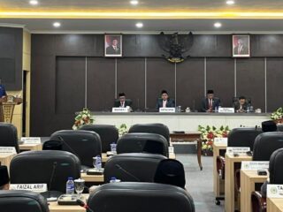 Paripurna LKPJ, DPRD Pamekasan Tekan Efisiensi di Tengah Defisit Anggaran