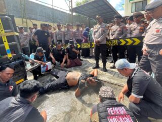 RSIA Puri Bunda Madura Diduga Lakukan Malapraktik Rahim, Aktivis Demo Dinkes Pamekasan