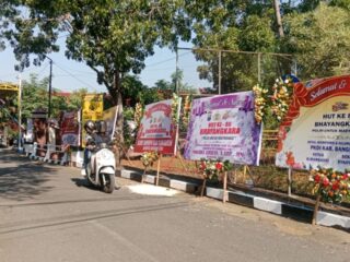 Karangan Bunga HUT Bhayangkara Jadi Sorotan, Aktivis: Jangan Kalahkan Kepentingan Publik demi Seremonial