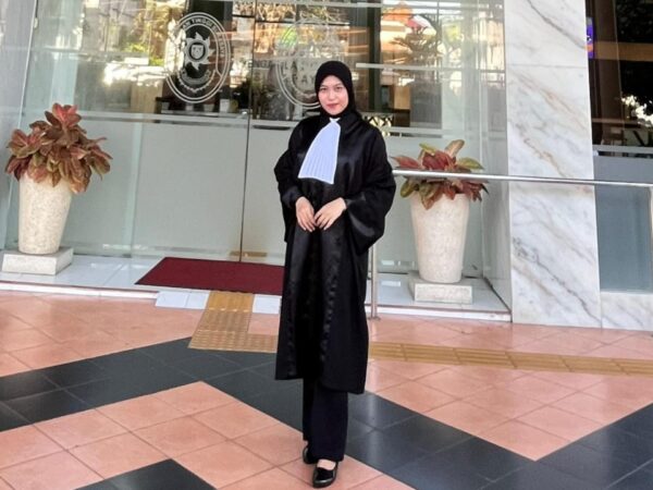 Kisah Inagatha, Anak Petani yang Kini Menyandang Advokat