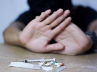 Anak Nyabu, Ayah Asal Waru Pamekasan Serahkan Putranya ke Polisi