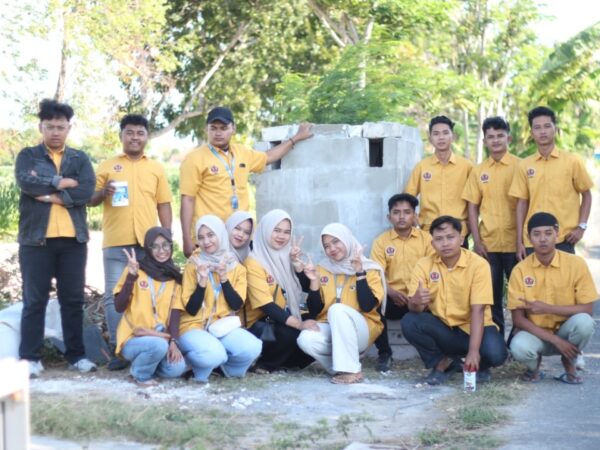 KKN Kelompok 10 UNIRA Pamekasan Ciptakan Inovasi Pengelolaan Sampah Rocket Stove