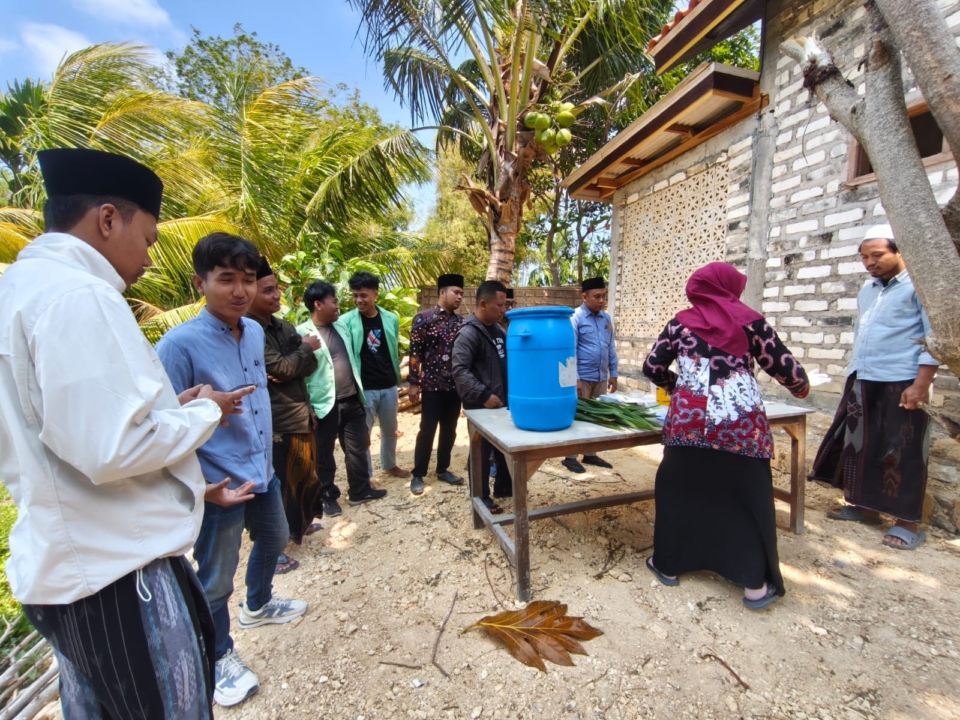 Kandang Bersih, Susu Berkualitas, Pasar Meluas: Penguatan Peternak Kambing Etawa Berbasis Zero Waste