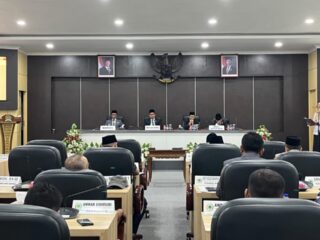 DPRD Kaji Raperda Desa, Nasib Pilkades Pamekasan 2027 Buram