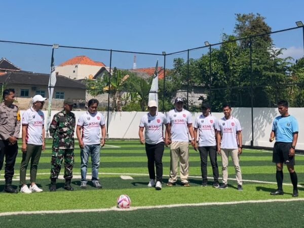 Diikuti 16 Sekolah, Kejurkab Mini Soccer KSMI Pamekasan Resmi di Gelar
