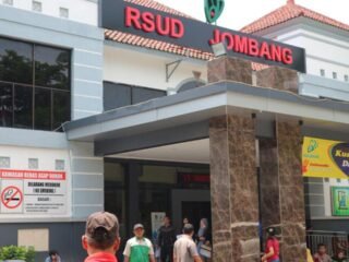 Ketua SC Muktamar ke-35 NU Dilarikan ke RSUD Jombang Akibat Kelelahan
