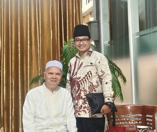 Kiai Afifuddin Muhajir, Sosok yang Layak dan Pantas Menjadi Rais ‘Aam PBNU