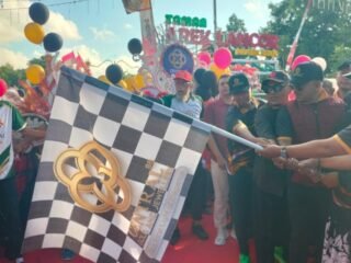 Puluhan Ribu Warga Pamekasan Antusias Ikuti JJS Central 88 Gold and Jewellery