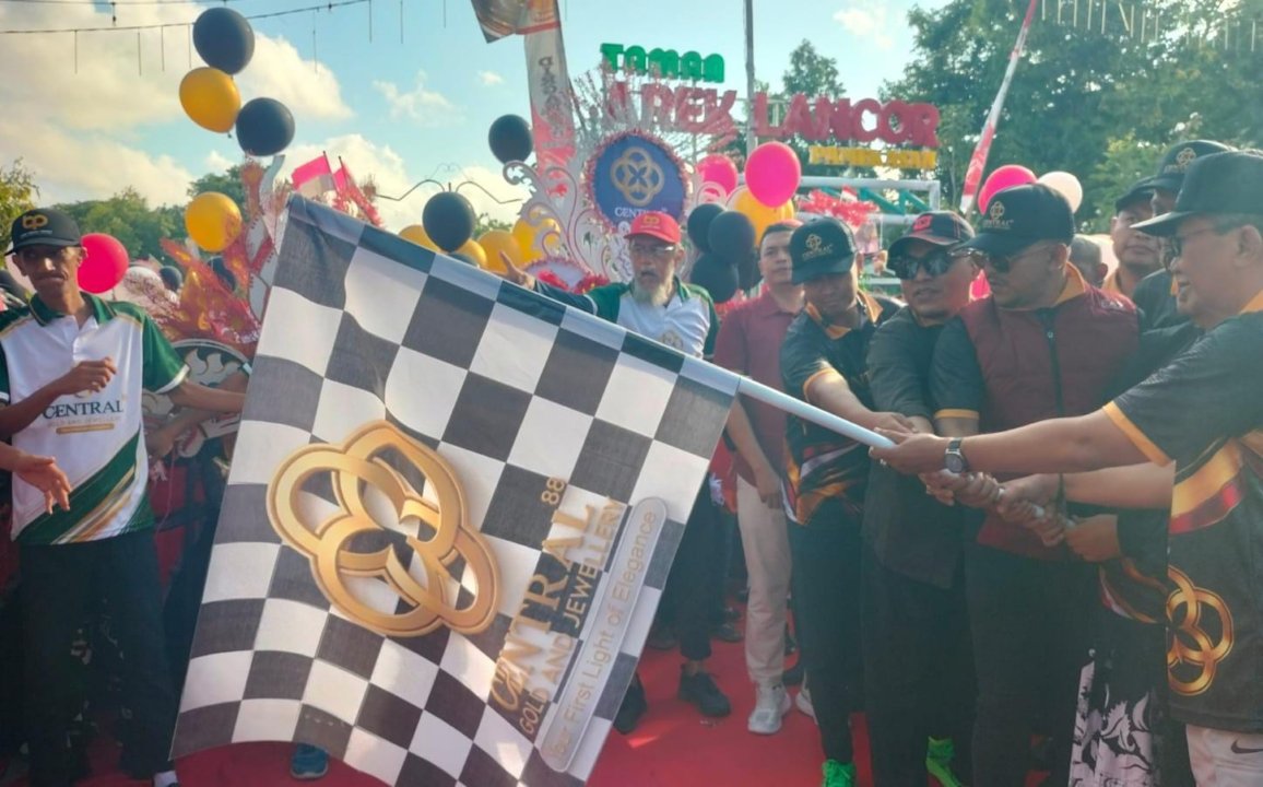 Puluhan Ribu Warga Pamekasan Antusias Ikuti JJS Central 88 Gold and Jewellery