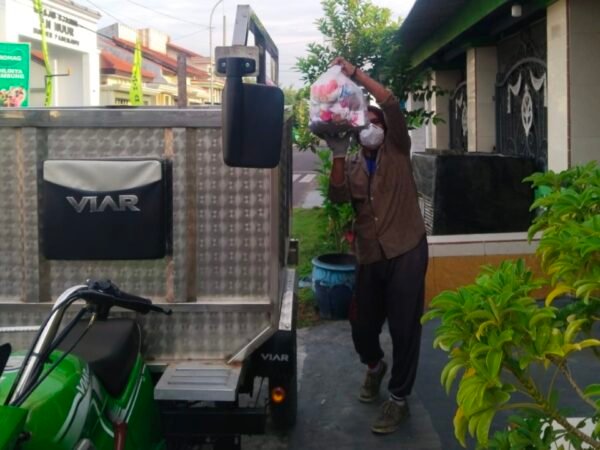 Kelola Hampir 1 Ton Sampah, TPS3R Berkah Jaya Bunder Butuh Tambahan Petugas
