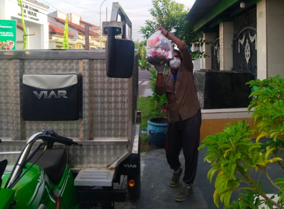 Kelola Hampir 1 Ton Sampah, TPS3R Berkah Jaya Bunder Butuh Tambahan Petugas
