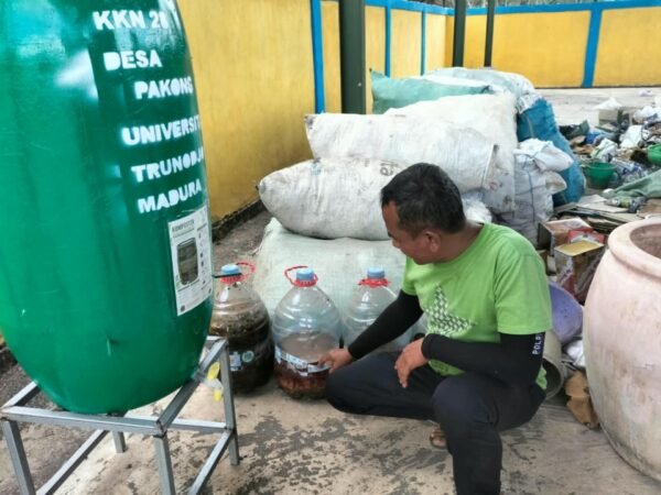 Tak Sekadar Angkut Sampah, TPS3R Bintang Jaya Pakong Sulap Limbah Organik Jadi POC
