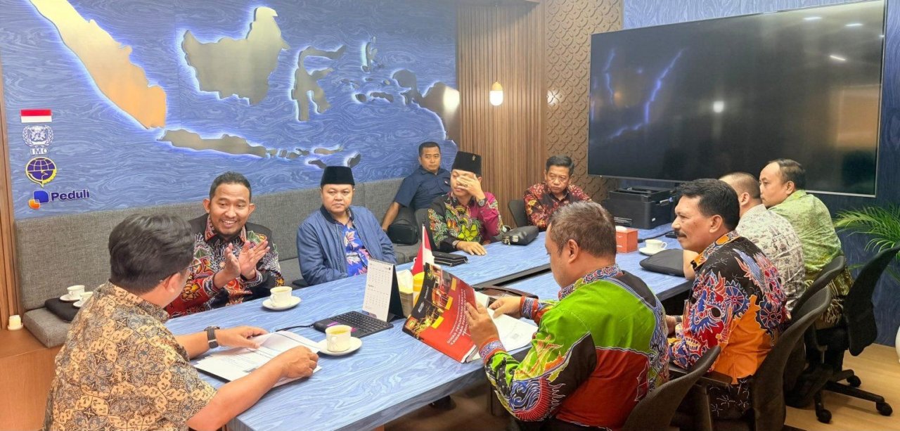 Fauzi Dorong Kemenhub Perkuat Jalur Laut Sumenep: “Ini Bukan Sekadar Transportasi”