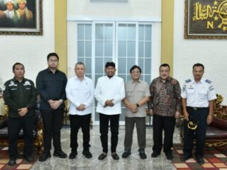 Menhub Dudy Temui Bupati Fauzi, Bahas Penanganan KM Mutiara Sentosa II