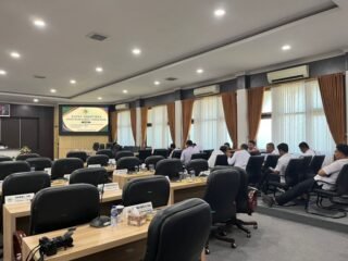 Paripurna Pertanggungjawaban Pelaksanaan APBD 2025 Pamekasan Molor hingga 5 Jam