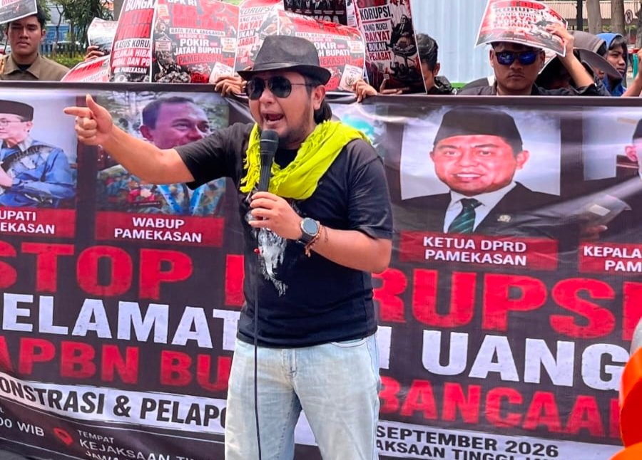 Jaka Jatim Demo Kejati Jatim Soal Dugaan Korupsi APBD Pamekasan Rp85,2 Miliar
