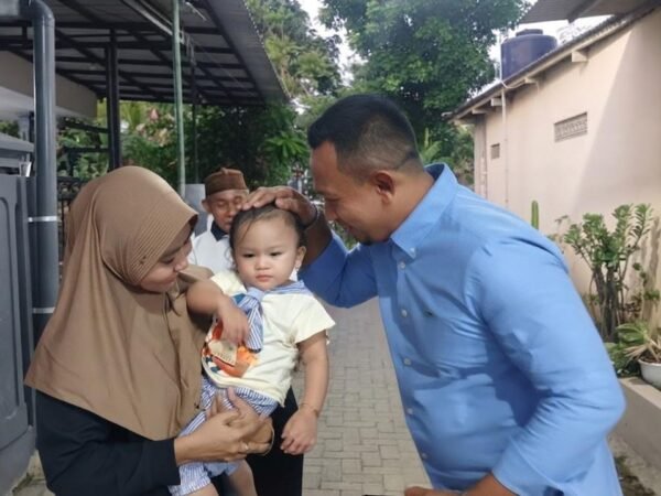 Bang Ali Berikan Rp100 Juta pada Keluarga Korban KM Virgo di Pamekasan