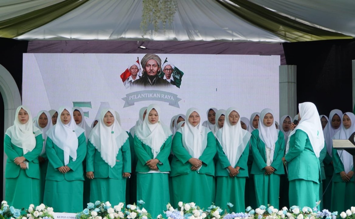 Pengurus PAC dan PR Fatayat NU se-Palengaan Pamekasan Resmi Dilantik