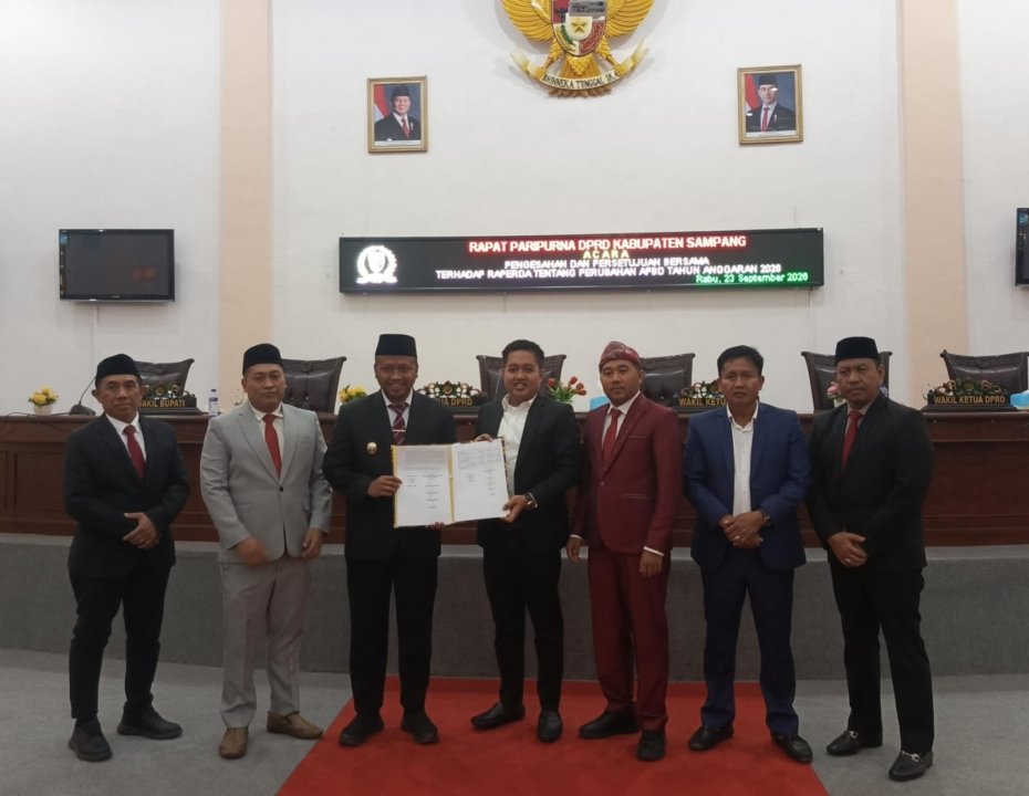 DPRD dan Pemkab Sampang Disetujui Bersama Raperda Perubahan APBD 2026, Postur Pendapatan Turun 5,89 Persen