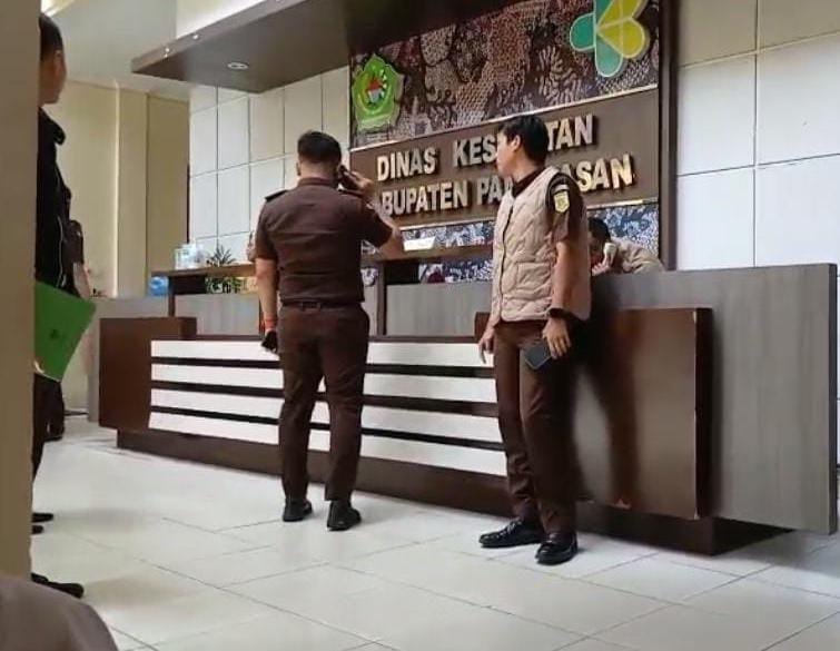Ngaku untuk Pendampingan, Tim Kejari Datangi Kantor Dinkes Pamekasan