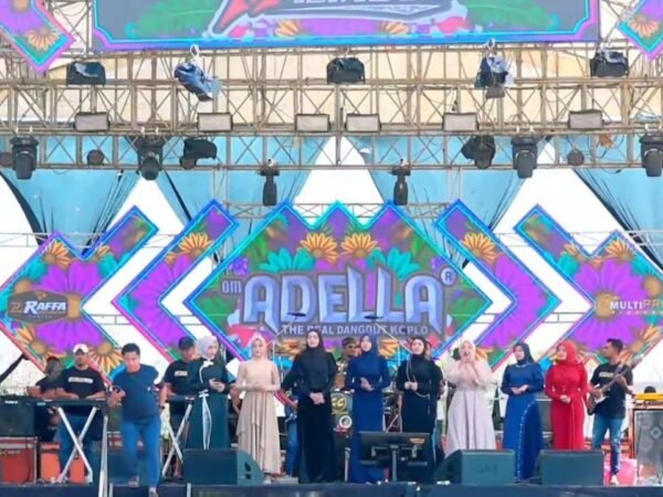 Sesuaikan Fatwa MUI, Om Adella Hibur Masyarakat Pamekasan Hari Ini