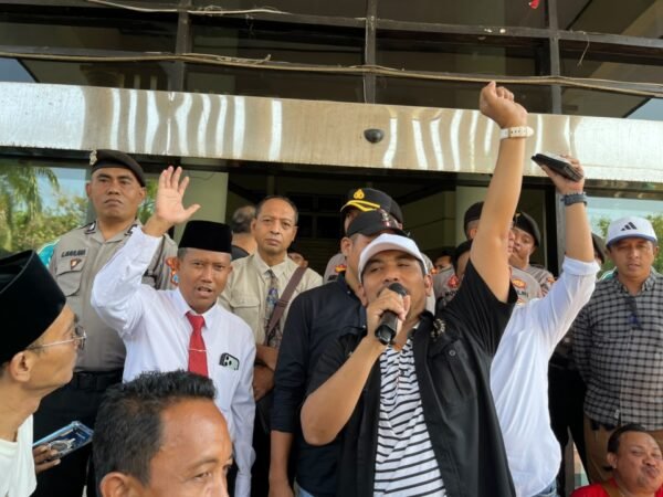4 Jam Didemo, Pemkab Pamekasan Terbitkan SE Layanan Kesehatan Gratis